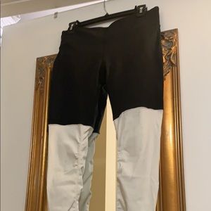 Alo Goddess Leggings